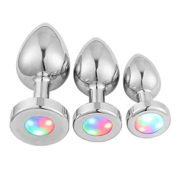 Ergonomik ve kullanışlı ışıltılı gümüş plug.